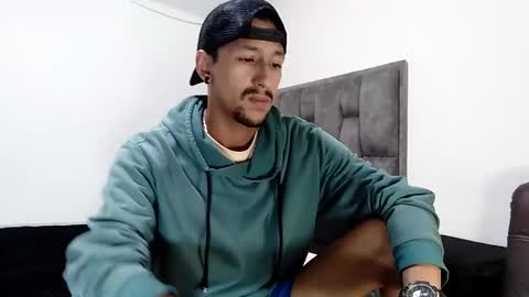 Snapshot of guykarim chatting on 02.18.25 karim online show from 02.18.25