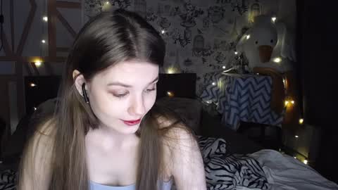 Snapshot of gwen_joestar chatting on 01.18.25 Gwen online show from 01.18.25