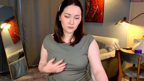 Snapshot of gwen_lady chatting on 11.08.25 Sweety Kitty online show from 11.08.25