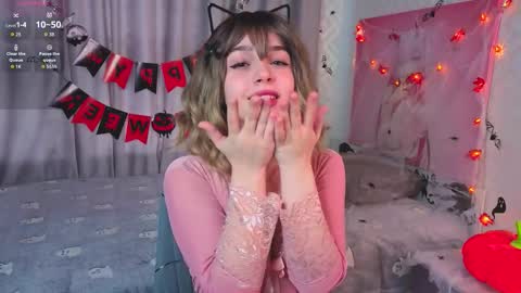 Lisa online show from 10.28.25