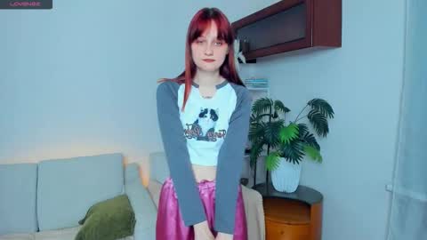 Kelly  Lilly online show from 11.23.25