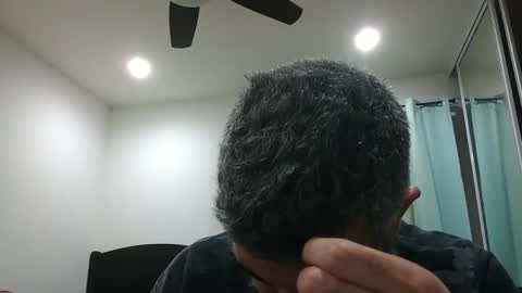 h0nest84 online show from 01.11.25