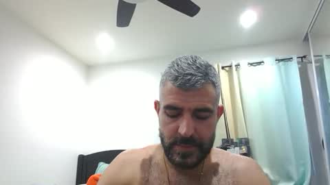 Snapshot of h0nest84 chatting on 05.25.26 h0nest84 online show from 05.25.26