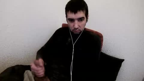 Snapshot of h1dden_reality chatting on 02.16.25 h1dden_reality online show from 02.16.25