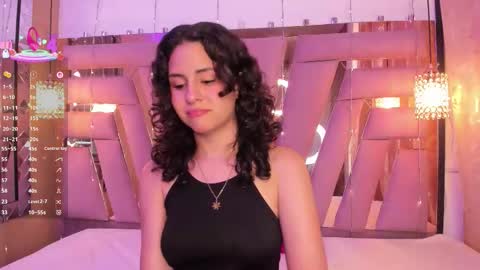 Snapshot of hadakiss chatting on 09.22.25 Hada online show from 09.22.25