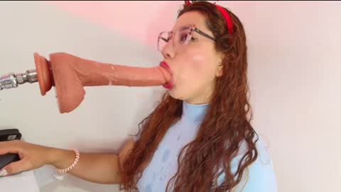 Snapshot of hade_cute2 chatting on 12.02.24 hade_cute2 online show from 12.02.24