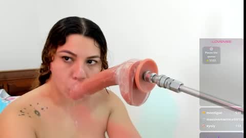 Snapshot of hade_cute2 chatting on 03.11.25 hade_cute2 online show from 03.11.25