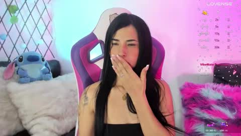 Hadid online show from 10.09.25