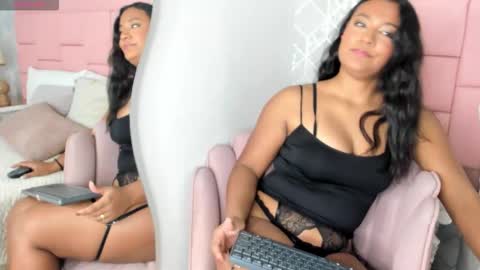 Snapshot of hailey_07 chatting on 02.23.26 hailey 07 online show from 02.23.26