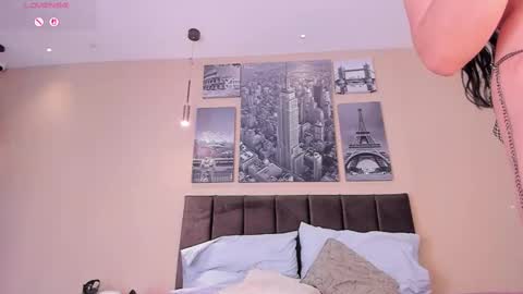 laura online show from 09.20.25