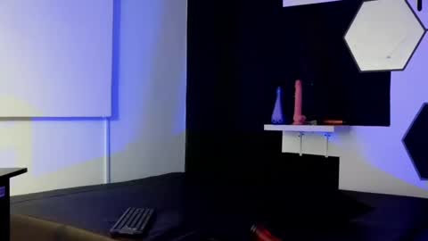 haileycat_ online show from 03.12.25