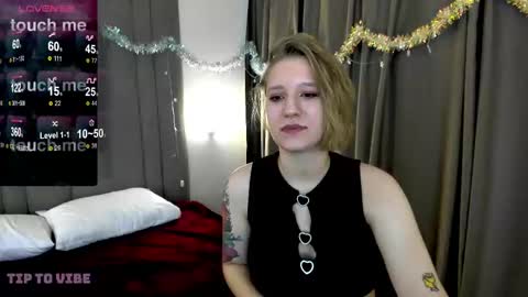 Hailey online show from 12.31.24