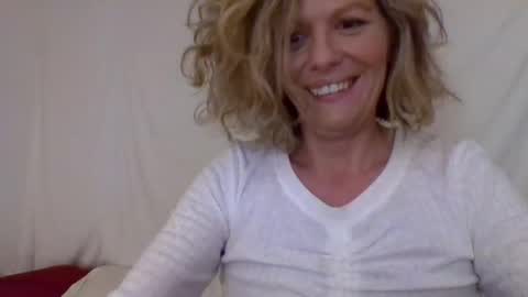 Hailey online show from 12.03.24