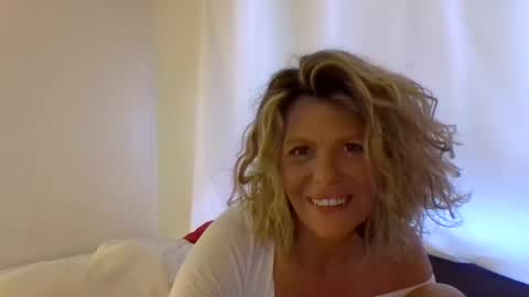 Hailey online show from 01.16.25