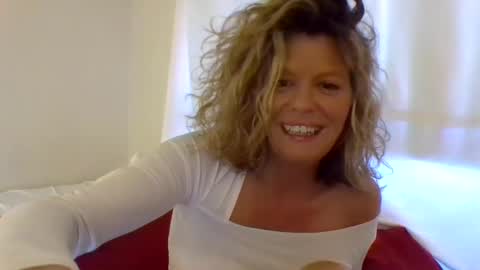 Hailey online show from 03.09.25