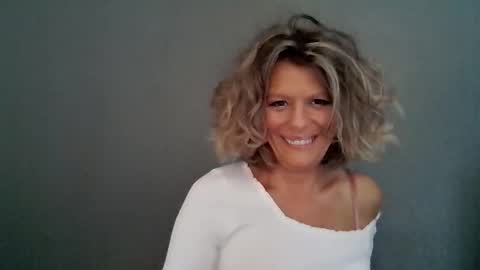 Hailey online show from 02.25.26