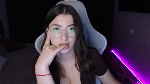 HailyHeavenly online show from 11.26.25