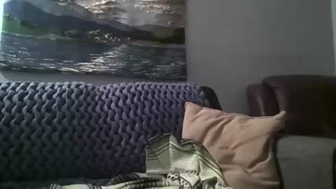 Hairiest Bear online show from 12.27.24