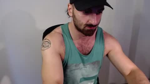 Snapshot of hairy_superman chatting on 06.19.26 hairy_superman online show from 06.19.26