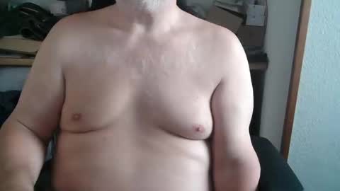 hairyarmpit_lover_1970 online show from 09.19.25