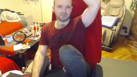 Puppy3 StockyDaddiesmusclebearsbeefybigmans online show from 12.24.24