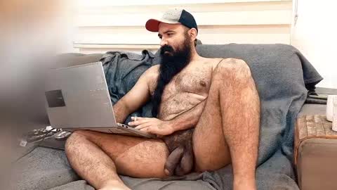 Hairy Beard Smoker online show from 05.26.26