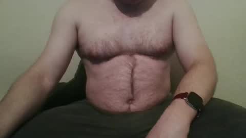 Snapshot of hairychest222141 chatting on 02.25.25 hairychest222141 online show from 02.25.25