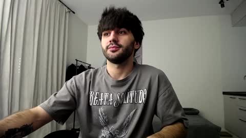 Snapshot of hairycuss chatting on 02.08.25 Adam online show from 02.08.25