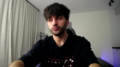 Snapshot of hairycuss chatting on 03.08.25 Adam online show from 03.08.25