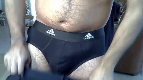 Snapshot of hairydaduncut chatting on 12.26.24 hairydaduncut online show from 12.26.24