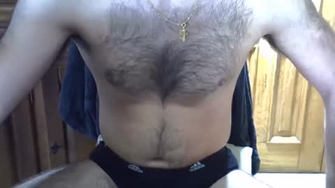 Snapshot of hairydaduncut chatting on 01.22.25 hairydaduncut online show from 01.22.25