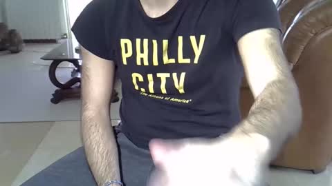 Snapshot of hairydaduncut chatting on 02.11.25 hairydaduncut online show from 02.11.25