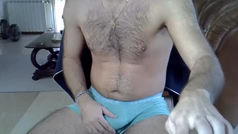 Snapshot of hairydaduncut chatting on 02.25.25 hairydaduncut online show from 02.25.25