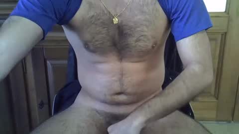 Snapshot of hairydaduncut chatting on 02.26.25 hairydaduncut online show from 02.26.25