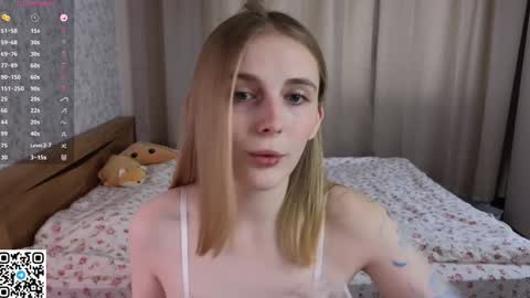 Snapshot of halie_cross chatting on 01.11.25 Nellie online show from 01.11.25