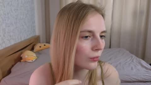 Snapshot of halie_cross chatting on 02.23.25 Nellie online show from 02.23.25