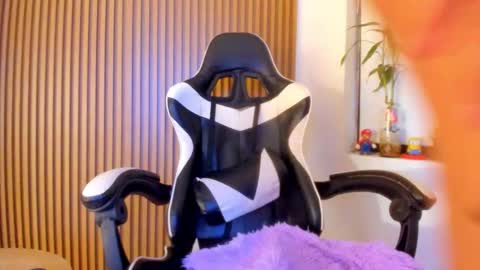 Anahis online show from 02.22.26