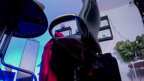 Snapshot of halley_ravenn chatting on 06.14.26 halley_ravenn online show from 06.14.26