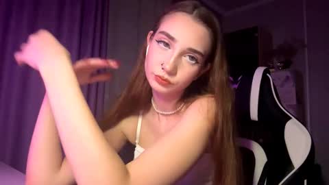 Holly online show from 12.16.25