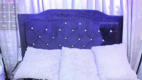 Halls Red online show from 09.13.25