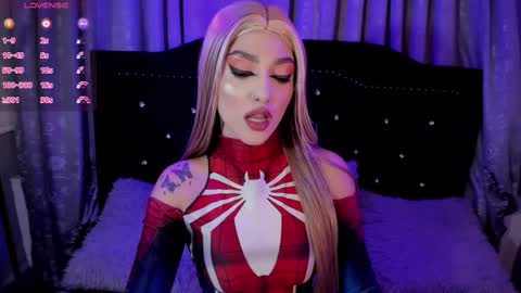 Halls Red online show from 09.29.25