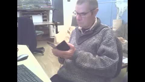 Prefer men 80 online show from 12.05.24