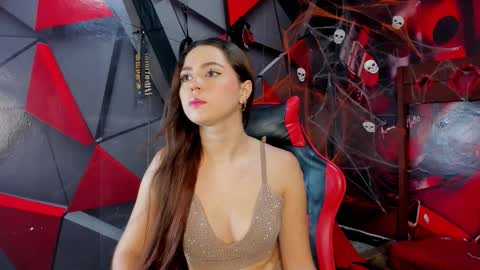 Hana and Zeta online show from 11.02.25