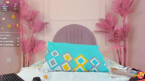 hanaahquinn online show from 03.05.25