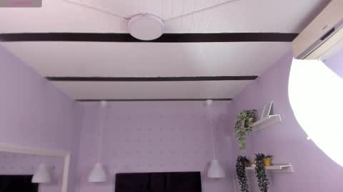 hanaahquinn online show from 10.25.25