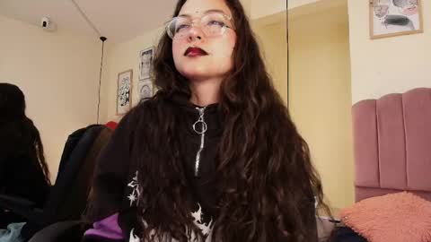 hanabie_ online show from 04.14.26