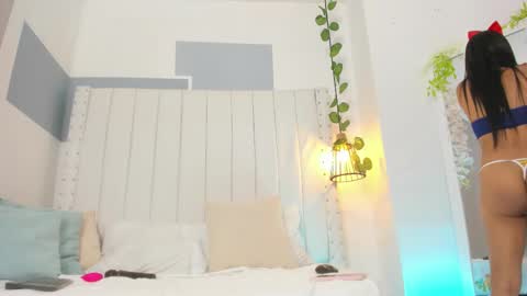 Snapshot of hanah_gray chatting on 10.31.25 hanah_gray online show from 10.31.25