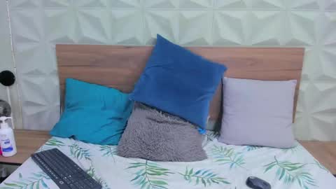 HANAH  online show from 01.31.25