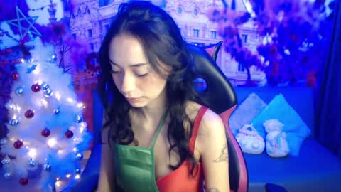 Hanaku  online show from 12.14.24