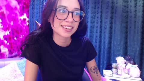 Hanaku  online show from 01.13.25